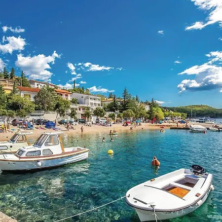 1 Bedroom Lovely In Διαμέρισμα Jadranovo